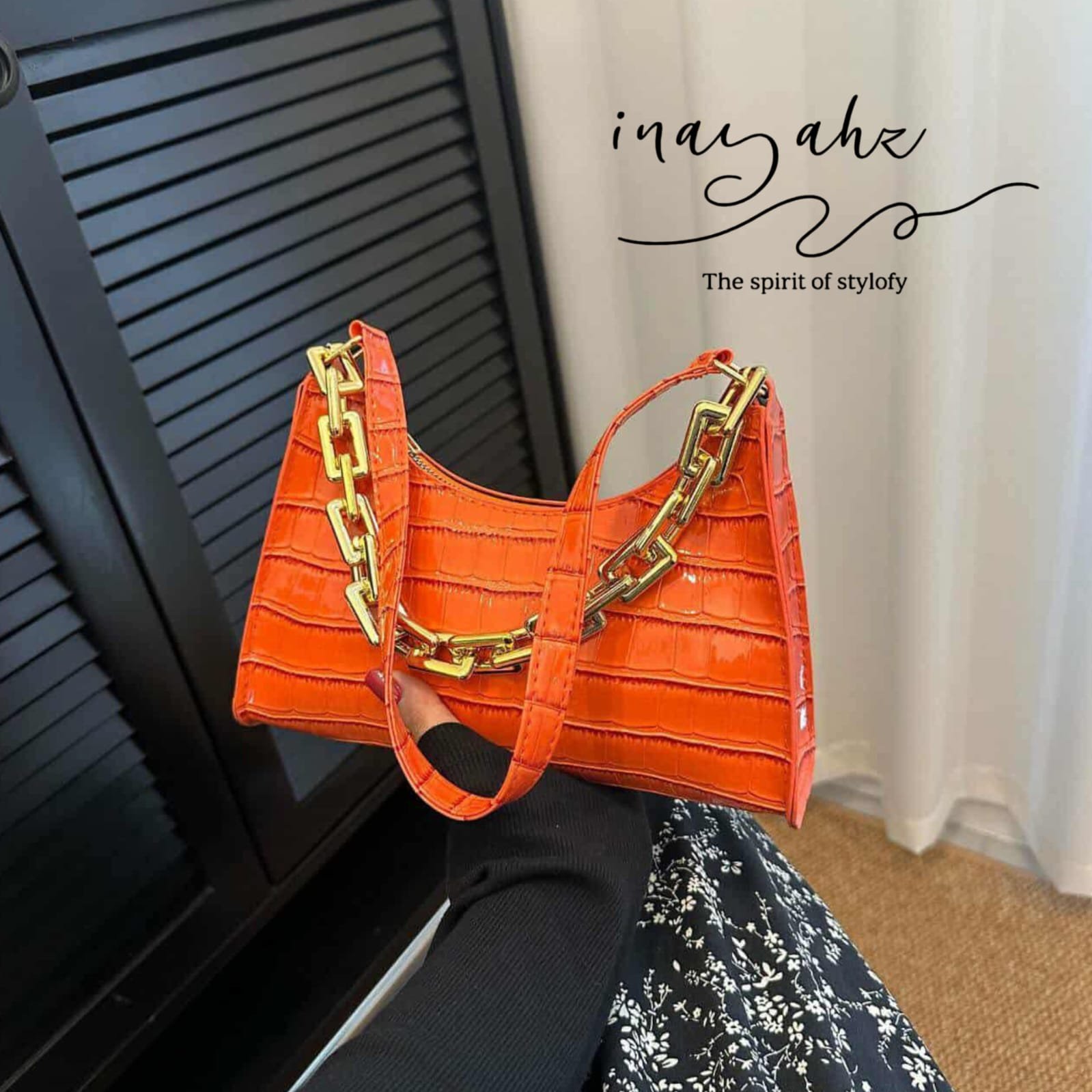 Chain Bag - Image 11