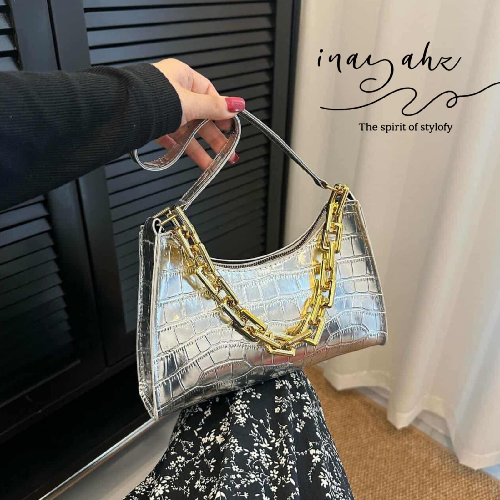 Chain Bag - Image 12